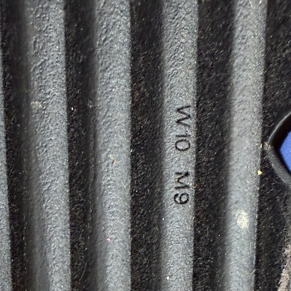 Rothy's ReVelvet Casual Clog Cheetah - Picture 6 of 6